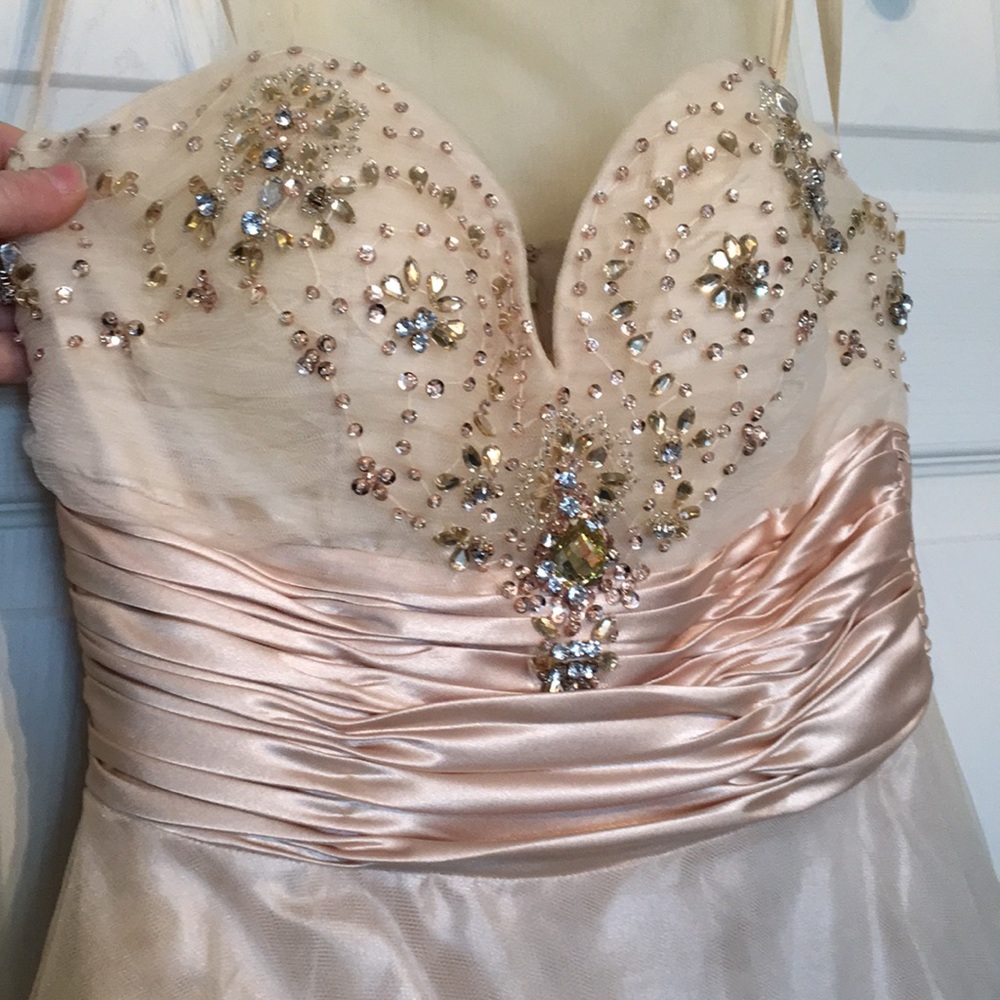 Prom Dress - Picture 2 of 7